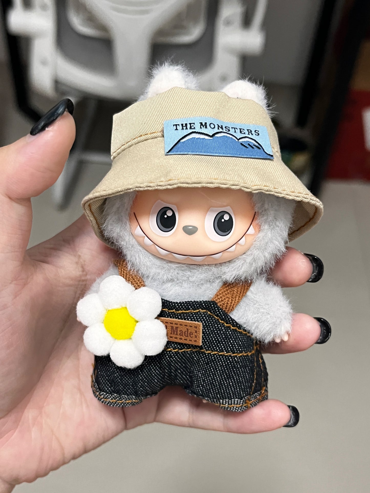 mini-labubu 4th Generation - Heart's Secret 10cm Doll Outfit (Doll and Shoes Not Included)