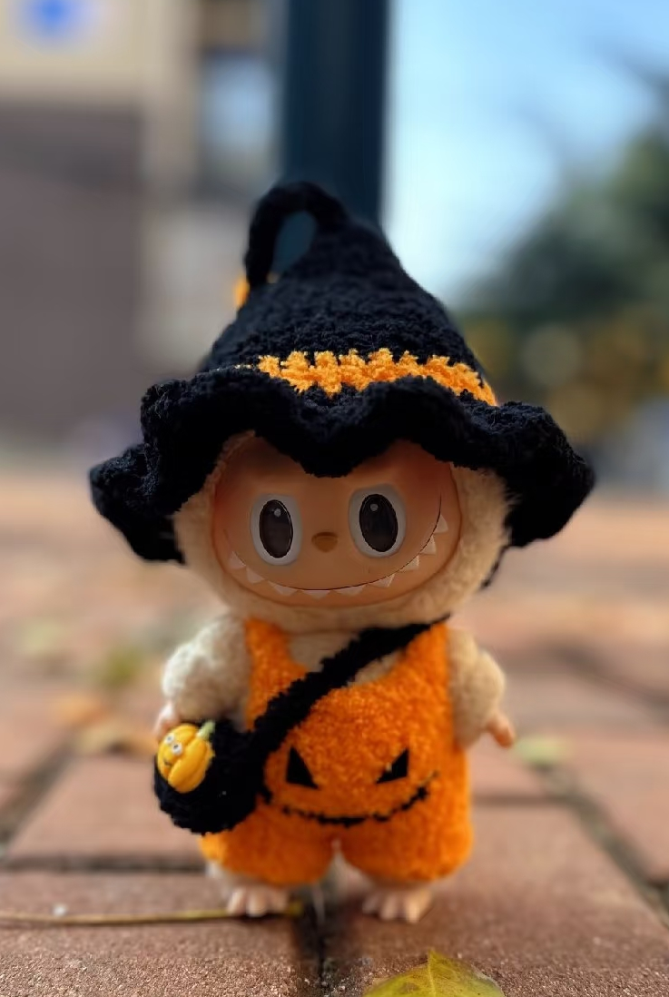 Labubu Halloween Spooky Outfits – Adorable Edition Costumes & Accessories, 3-Pack Pumpkin Witch Ghost, Fits 2.5–3" Plush, Cute Trick-or-Treat Dec
